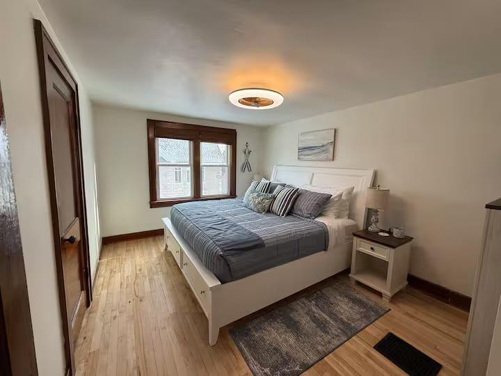 216 W. Maple Street — photo 7