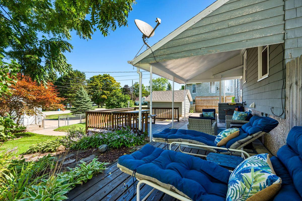 216 W. Maple Street — photo 19